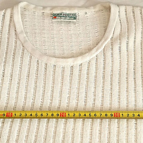 Women's knitted sleeveless top used, size Small, white