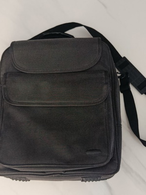 Jet Ace backpack με θήκη για laptop σαν καινούργιο, μαύρο και γκρι