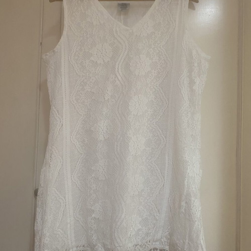 White Lace Sleeveless Tunic Top Cover-Up one size like new