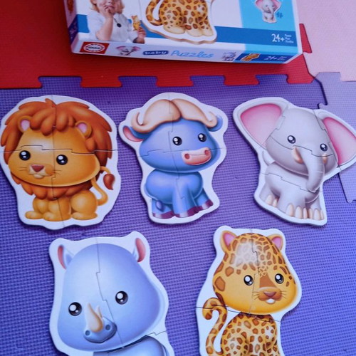 Puzzle used for small hands with thick pieces and cute animals 24+ months