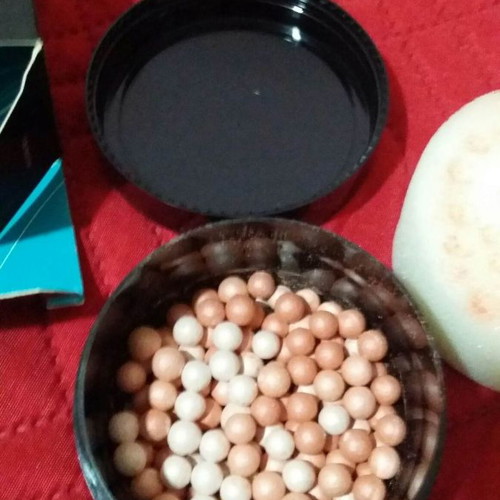 Avon Face Pearls new, genuine in original packaging