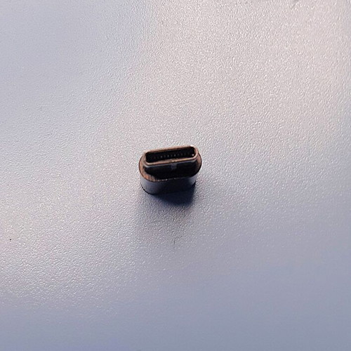 Mini USB to USB-C adapter like new, black