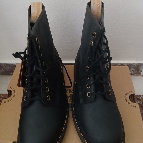 Dr. Martens vegan boots size 40, black