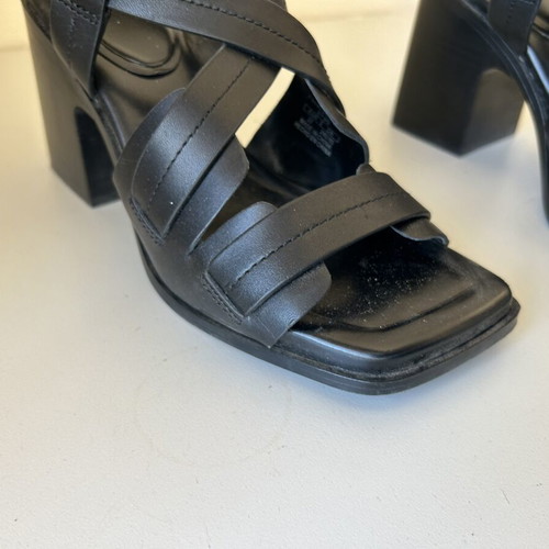 Zara leather women's shoes size 37 like new, black