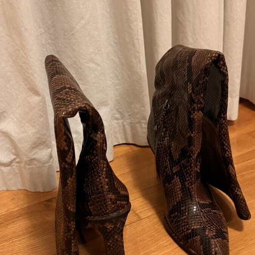 Zara animal print boots like new with stable thick heel, size 39, brown