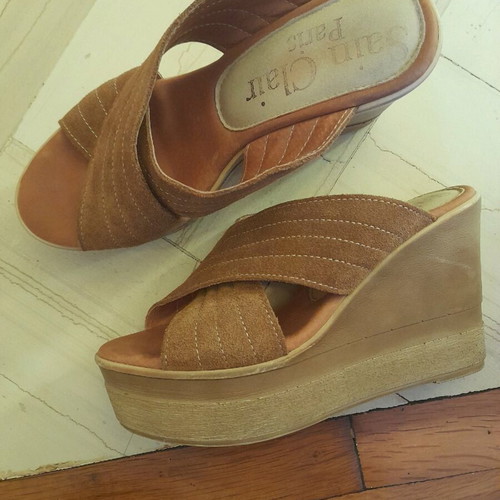 Saint Clair women's platform slippers brown like new size 39