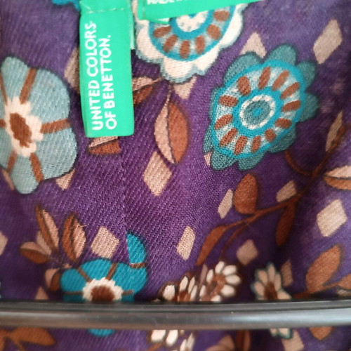 Benetton checked vest like new, size S, grey