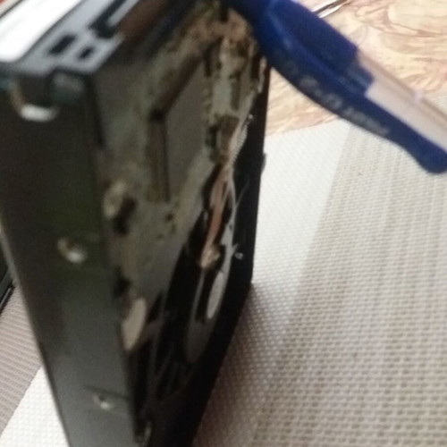 Hitachi 80 GB hard drive for PC like new