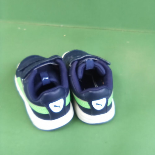 Puma baby sneakers size 22 used