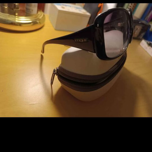 Vogue glasses like new, authentic