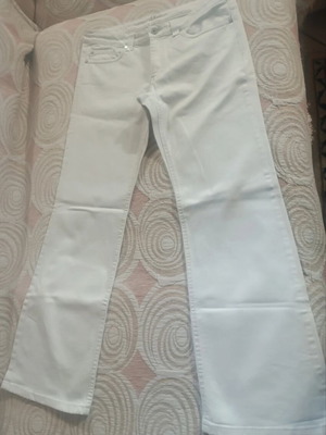 S.Oliver White Women's Jeans L Like New, Slightly Flared