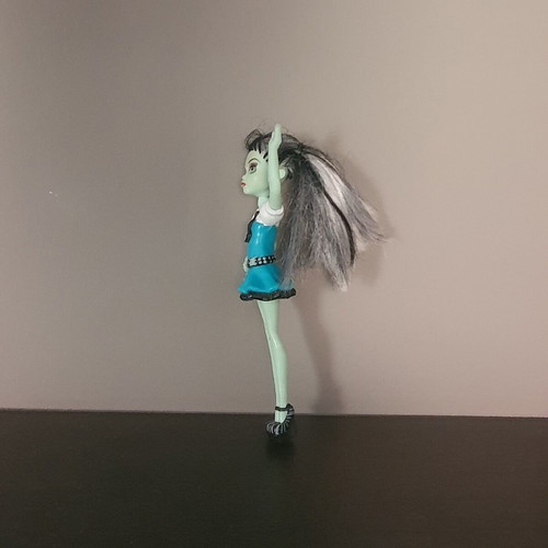 Frankie Stein figure Monster High 2015 McDonald's Mattel
