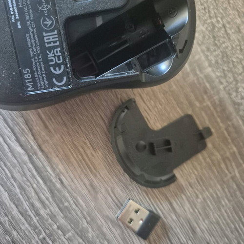 Logi M185 wireless mouse like new