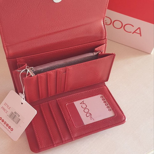 Doca wallet new, red