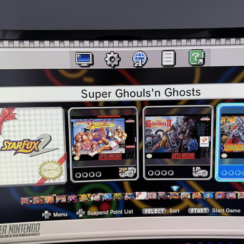 Super Nintendo Mini Classic like new, includes all cables