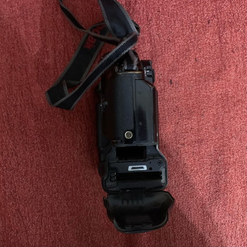 Kodak Professional DCS 520 (Canon EOS-1N) used collectible camera