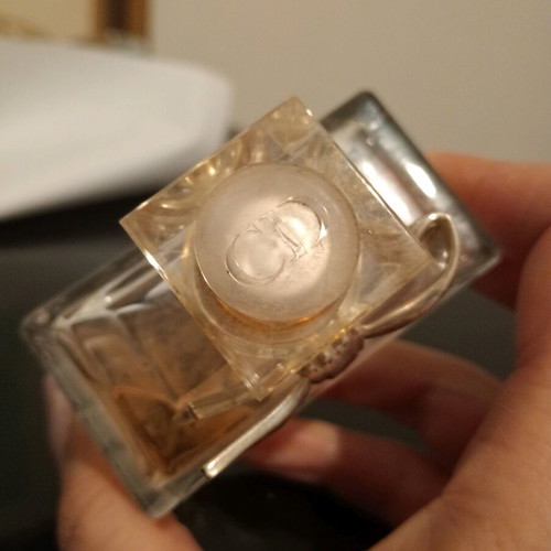 Miss Dior Eau de Parfum 50 ml used, authentic