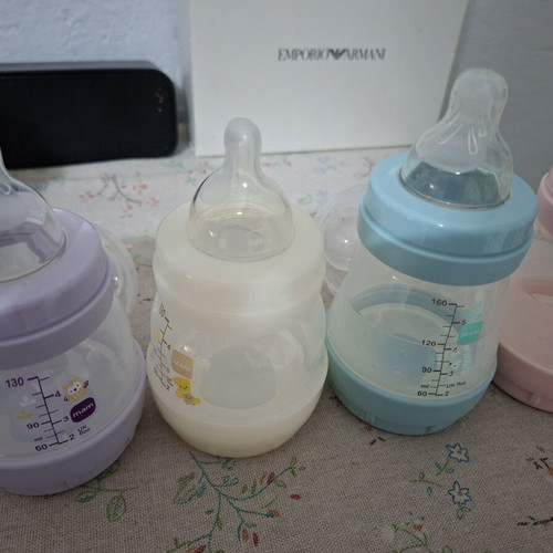 Mam feeding bottle and pacifier set used
