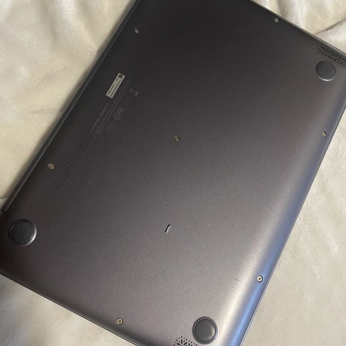 Asus VivoBook S14 laptop used, Intel Core i7, 8GB RAM, 256GB SSD