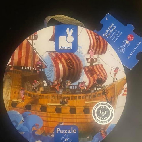 Janod floor puzzle like new