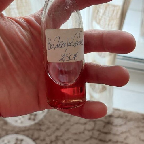 Balsam oil used for muscle pain, one-third bottle
