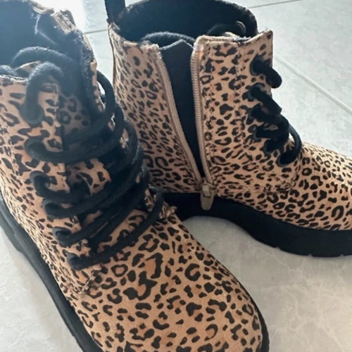 Animal Print Baby Boots like new, size 24, with laces and zipper