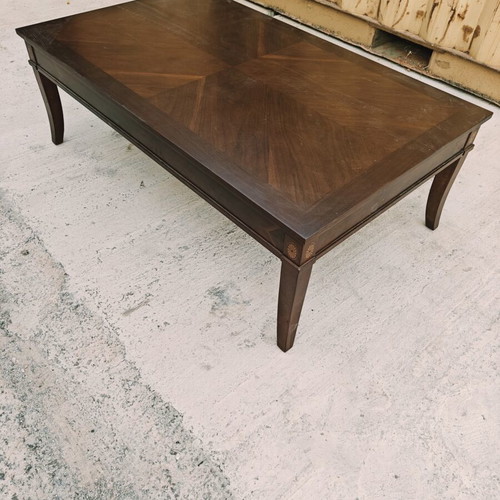 Coffee table made of solid wood, like new, 135×80 cm