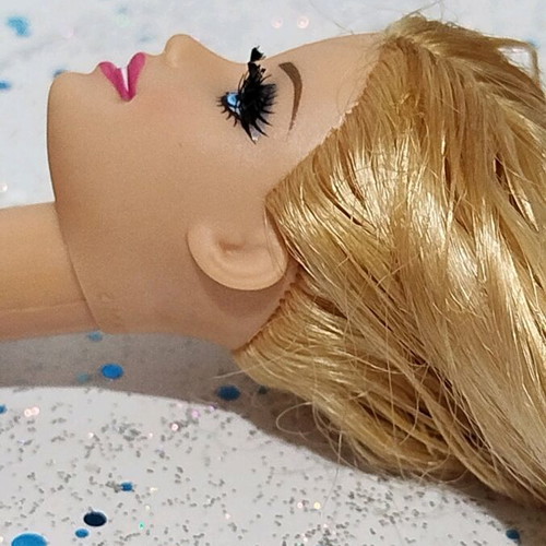 Barbie Style nude used with flaws