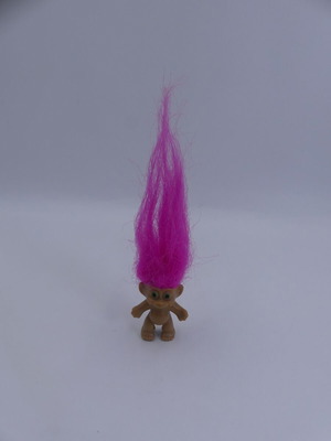 Vintage κούκλα Troll Ace Novelty 1990s 5" με ροζ μαλλιά και πράσινα μάτια μεταχειρισμένη