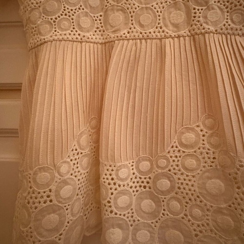 Catherine Malandrino V neck beige blouse like new
