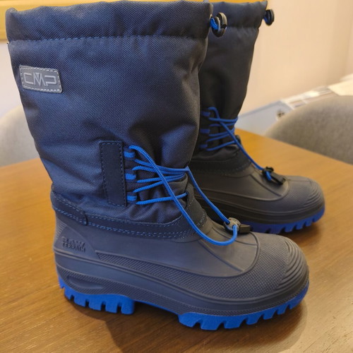 CMP snow boots size 40 blue like new