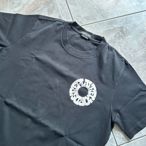 Replay short-sleeve t-shirt like new, size M, black