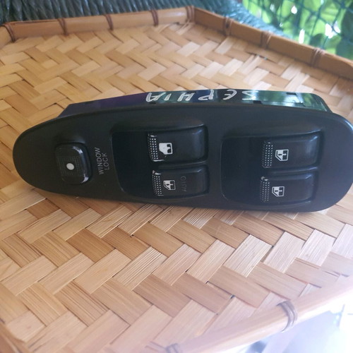 KIA Sephia window switch like new