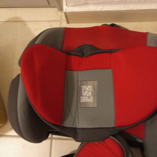 Prenatal child car seat like new
