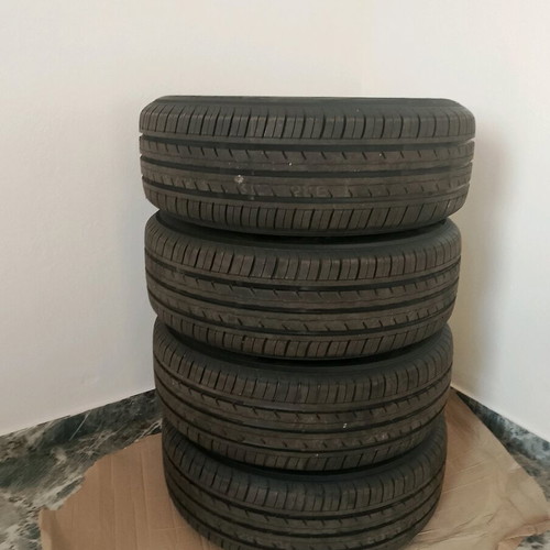 Mercedes Zantes with Yokohama BlueEarth tires new