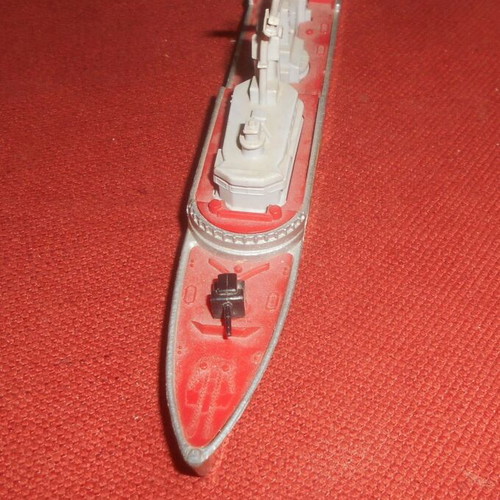 Matchbox Sea Kings K-301 Frigate Lesney England 1976 toy ship