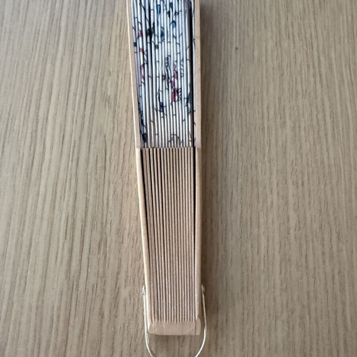 Fish Pattern Hand Fan made of Olive Wood, new, white