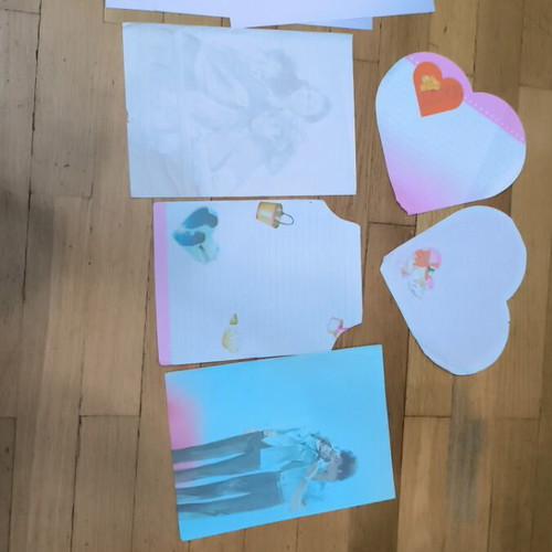 Letter papers used, three with same design and five different
