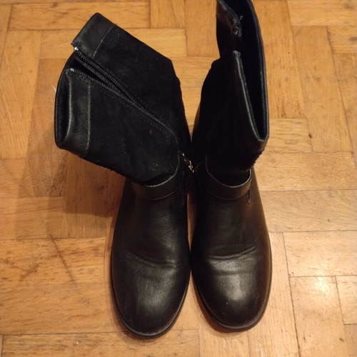 Xti leather black boots for girls size 36