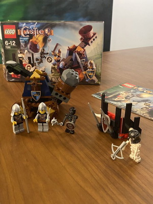 Lego 7091 Knight’s Catapult Defense used