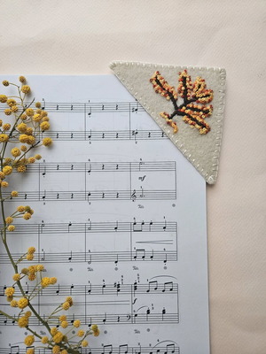 Handmade embroidered corner bookmark new