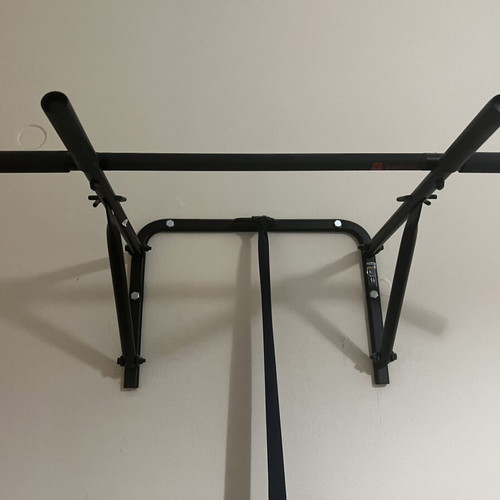 Corength Gym Set like new with Wall Pull-Up Bar and Suspension Straps