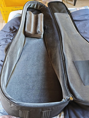 Sigma SSC-0012 Guitar Gigbag like new