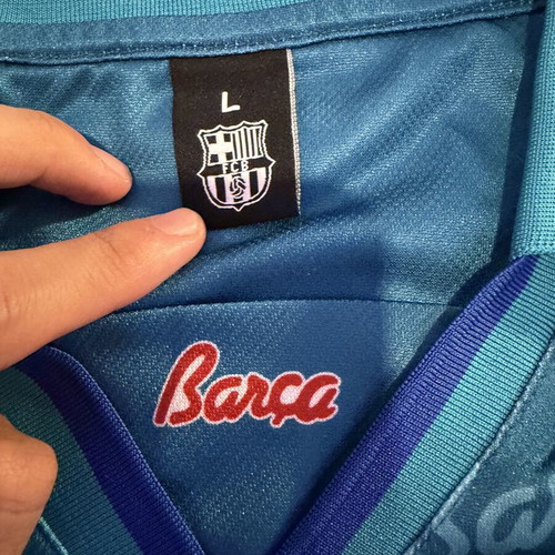 Barcelona Retro Jersey large size, like new, authentic