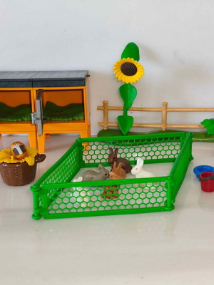 Playmobil 5123 Rabbit Hutch and Pen σαν καινούργιο