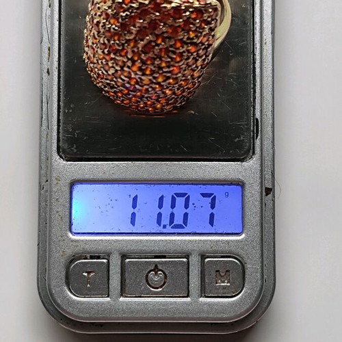 Gold ring.