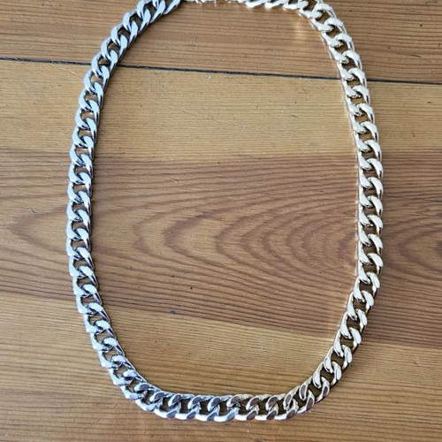 Chain necklace new, half silver half gold metal