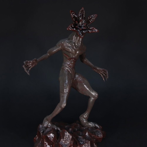 Demogorgon figure from Stranger Things new, 15 cm