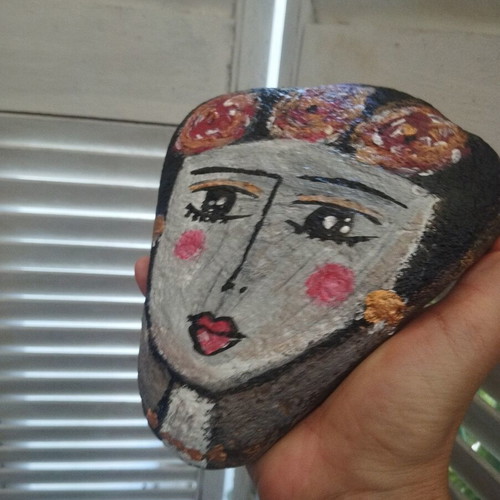 Frida painted stones set of 2 used