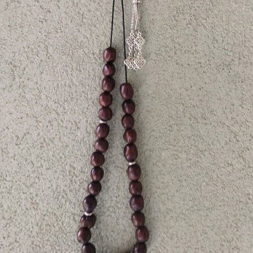 Worry beads with nutmeg new, 27 brown beads